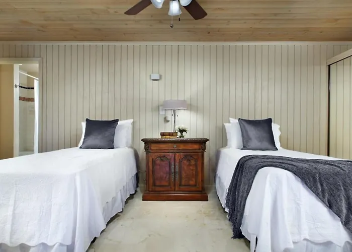Newly Listed Customized Beds 8 Kings Or 18 Total Phoenix
